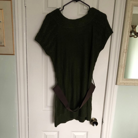 Sweater - Picture 2 of 3